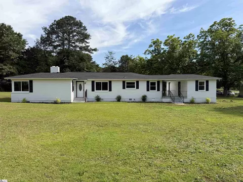 1300 Belhaven Rd, Anderson, SC 29621