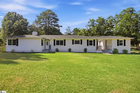 1300 Belhaven Rd, Anderson, SC 29621