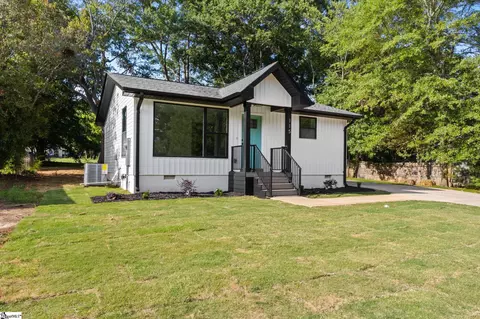 115 Hammond Ave, Greer, SC 29651