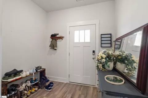Entry Way - 1081 Millison Pl, Moore, SC 29369 photo 1 of 10