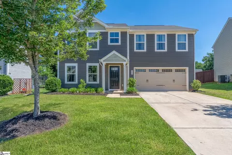 306 Maplestead Farms Ct, Greenville, SC 29617