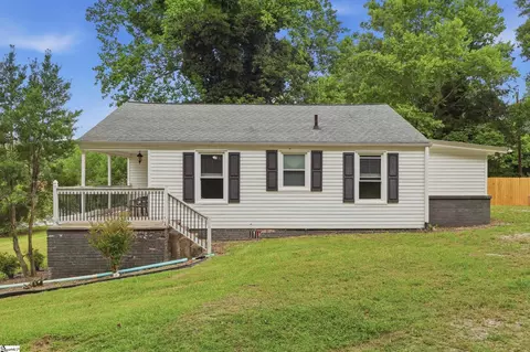 532 Gentry Memorial Hwy, Easley, SC 29640