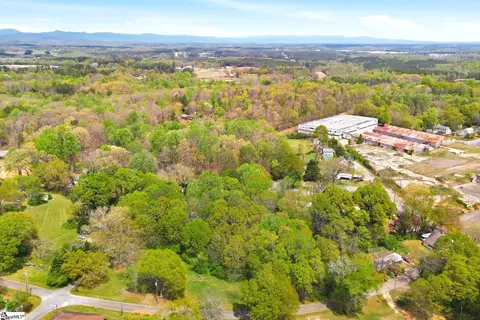 603 E Abbey St, Westminster, SC 29693 photo 8