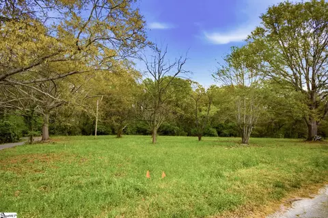 603 E Abbey St, Westminster, SC 29693
