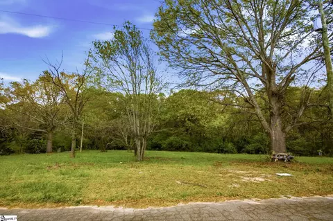 603 E Abbey St, Westminster, SC 29693 photo 3