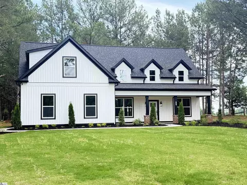 199 Ora Rd, Gray Court, SC 29645