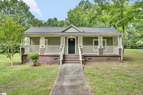 403 Trussell St, Honea Path, SC 29654