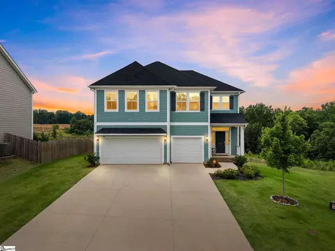 1427 Boatswain Dr, Inman, SC 29349