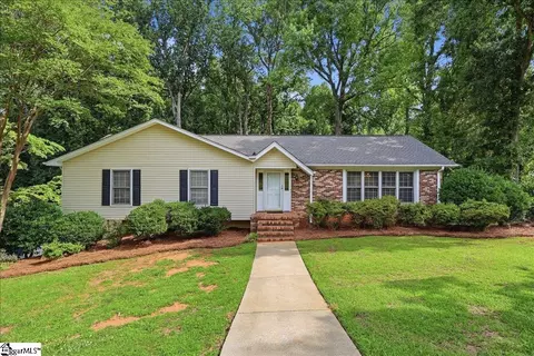 201 Wallingford Rd, Greenville, SC 29609