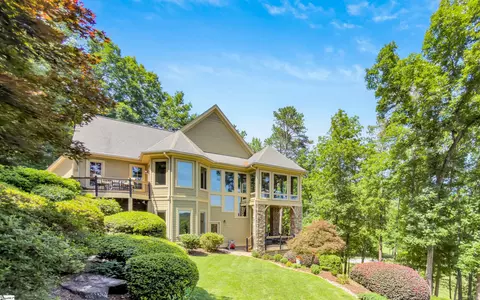 313 Sedgewick Rd, Travelers Rest, SC 29690