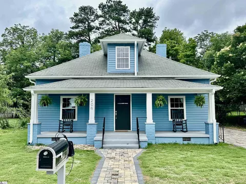 209 Westfield Ave, Greer, SC 29651