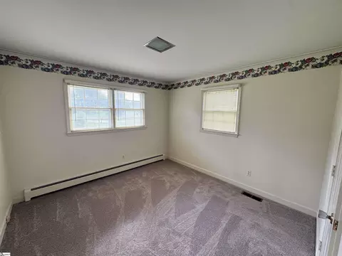 701 N Rutherford Rd, Greer, SC 29651 photo 9