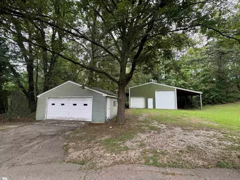 701 N Rutherford Rd, Greer, SC 29651 photo 17