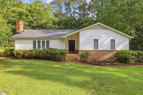 99 Tar Blvd, Greenville, SC 29605