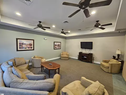 Living - 402 Lookover Dr, Anderson, SC 29621 photo 2 of 2