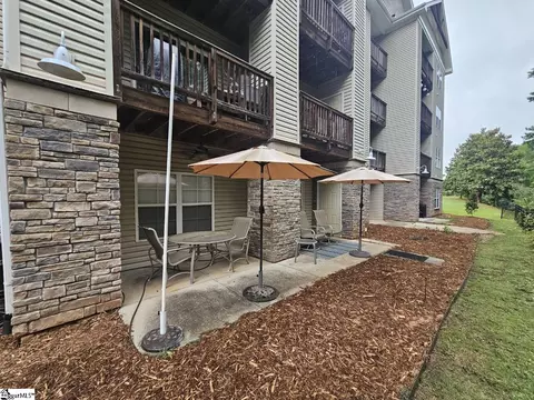Exterior - 402 Lookover Dr, Anderson, SC 29621 photo 2 of 5