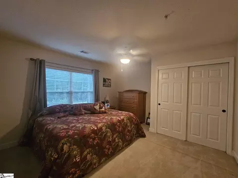 Bedroom - 402 Lookover Dr, Anderson, SC 29621 photo 3 of 6