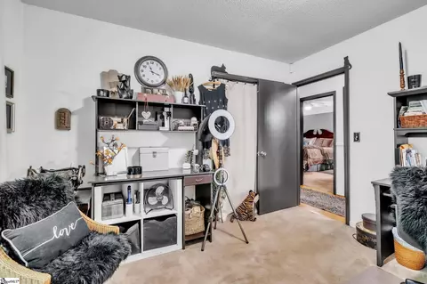 Bedroom - 722 Lay Bridge Rd, Central, SC 29630 photo 6 of 6