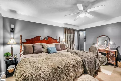 Bedroom - 722 Lay Bridge Rd, Central, SC 29630 photo 2 of 6