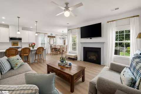 Entry Way - 220 Bronson Rdg, Anderson, SC 29621 photo 1 of 6
