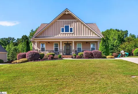 6 Setting Sun Ln, Travelers Rest, SC 29690