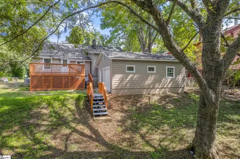 Exterior - 9 Hampton St, Ware Shoals, SC 29692 photo 8 of 9