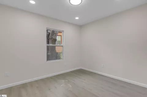 Bedroom - 9 Hampton St, Ware Shoals, SC 29692 photo 3 of 5