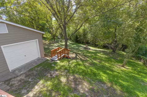 Exterior - 9 Hampton St, Ware Shoals, SC 29692 photo 5 of 9