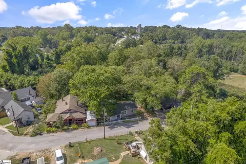 View/Area - 9 Hampton St, Ware Shoals, SC 29692 photo 1 of 7
