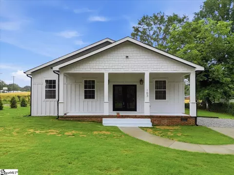 103 Perry Ave, Simpsonville, SC 29681