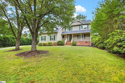 Exterior - 703 E Silverleaf St, Greer, SC 29650 photo 3 of 14