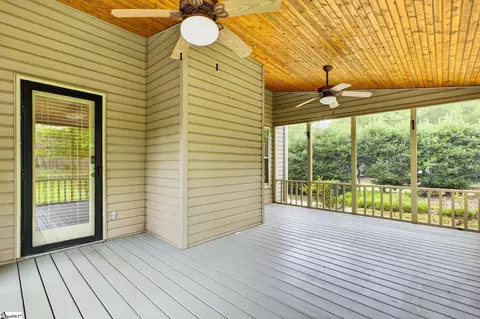 Exterior - 703 E Silverleaf St, Greer, SC 29650 photo 8 of 14