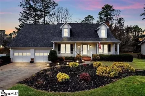 112 Sherborne Dr, Spartanburg, SC 29307