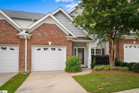 57 Bay Springs Dr, Simpsonville, SC 29681