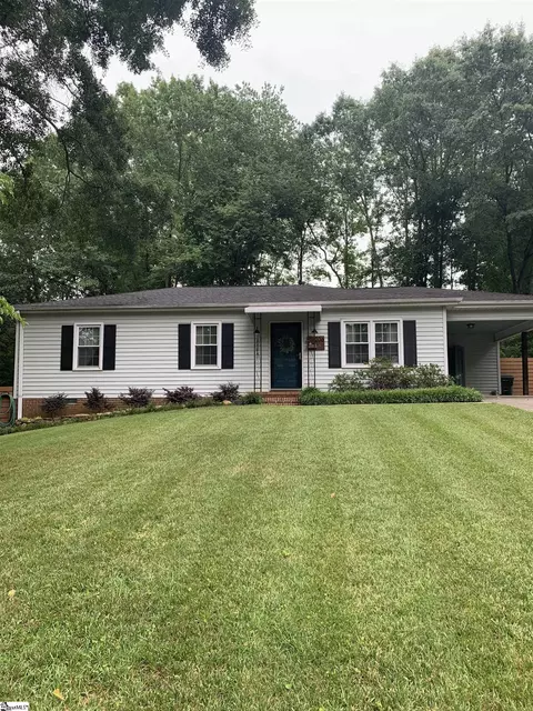 206 Mill Estate Rd, Taylors, SC 29687