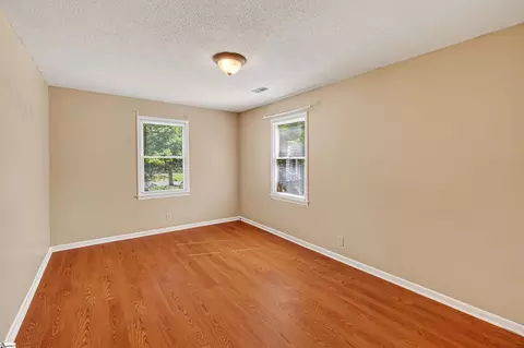 Bedroom - 101 Bishop Dr, Easley, SC 29640 photo 1 of 6