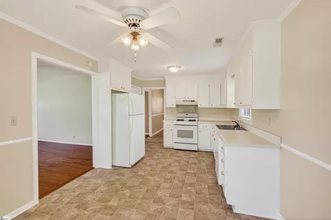 Other - 101 Bishop Dr, Easley, SC 29640 photo 4 of 7