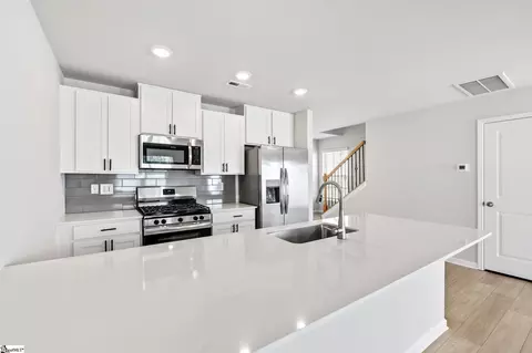 Kitchen - 401 Mopar Ln, Greer, SC 29651 photo 1 of 3