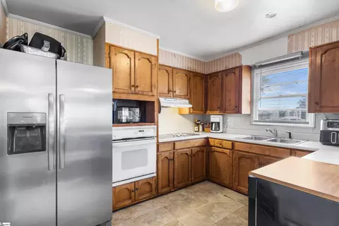 Kitchen - 308 Sylvia Rd, Easley, SC 29642 photo 1 of 4