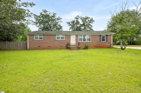 308 Sylvia Rd, Easley, SC 29642
