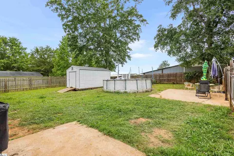 Exterior - 308 Sylvia Rd, Easley, SC 29642 photo 3 of 6