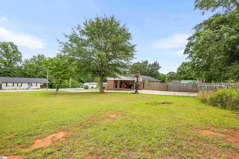 Exterior - 308 Sylvia Rd, Easley, SC 29642 photo 5 of 6
