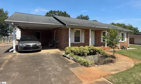 3540 Parris Bridge Rd, Boiling Springs, SC 29316