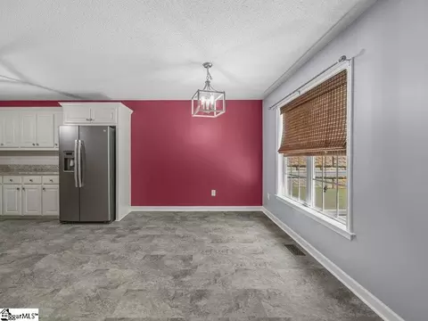 Dining - 761 Pearson Town Rd, Moore, SC 29369 photo 1 of 1