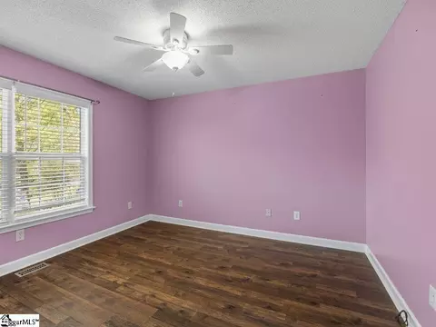 Bedroom - 761 Pearson Town Rd, Moore, SC 29369 photo 2 of 5