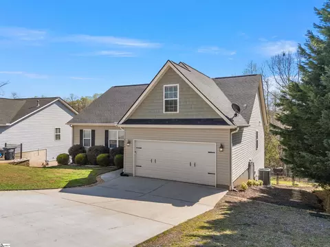2520 Linmar Cir, Anderson, SC 29621