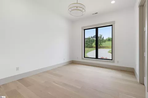 Bedroom - 624 Monfret Ct, Moore, SC 29369 photo 2 of 8