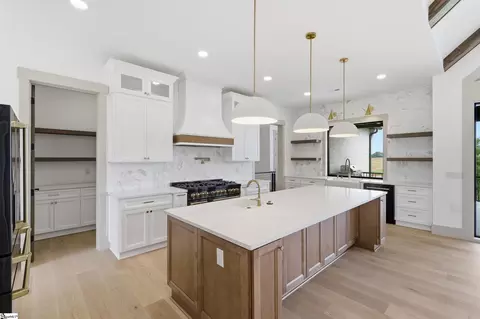 Kitchen - 624 Monfret Ct, Moore, SC 29369 photo 1 of 4