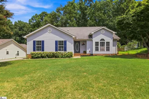 2 Timberjack St, Simpsonville, SC 29680