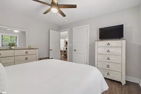 Bedroom - 207 Oates Ave, Easley, SC 29640 photo 7 of 8